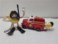 M & M AM/FM  Radio and Fire Truck.