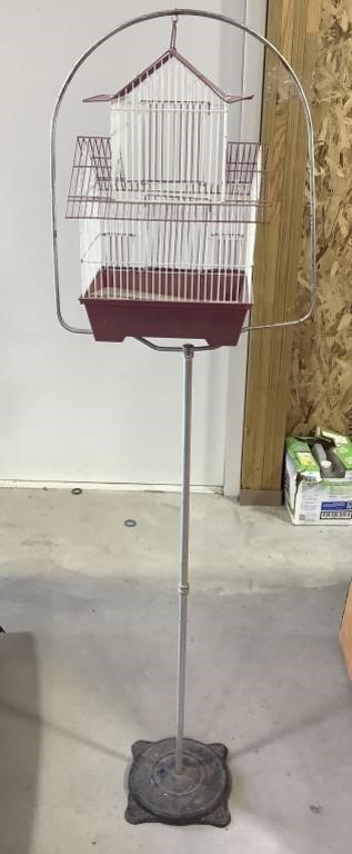 Bird cage w/ stand 66in tall