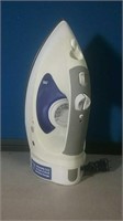 GE retractable cord electric iron