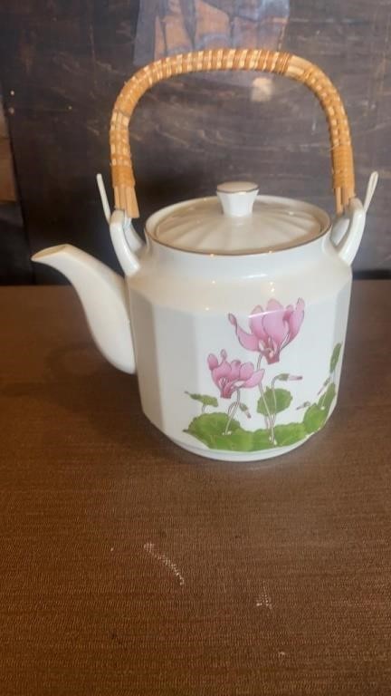 Vintage Otagiri Lotus Garden Tea Pot