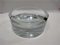 Clear glass heavy ashtray