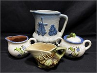 Vintage Pottery Serv ers