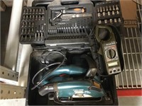 Black n decker saw and more