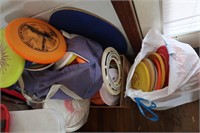 Frisbees-Large Lot