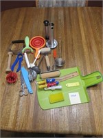 Assorted Kitchen Utensils