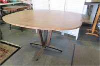 MCM Chromecraft 68 Table  41.5 x 50.5"