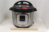 Instant Pot   model Duo 60 v4