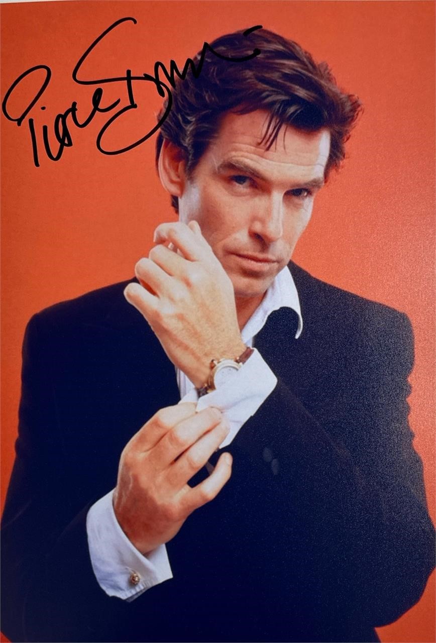 Autograph COA Pierce Brosnam Photo