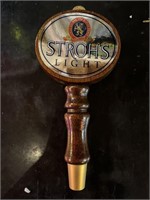 Stroh’s light beer pull