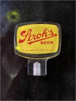 Stroh’s beer pull