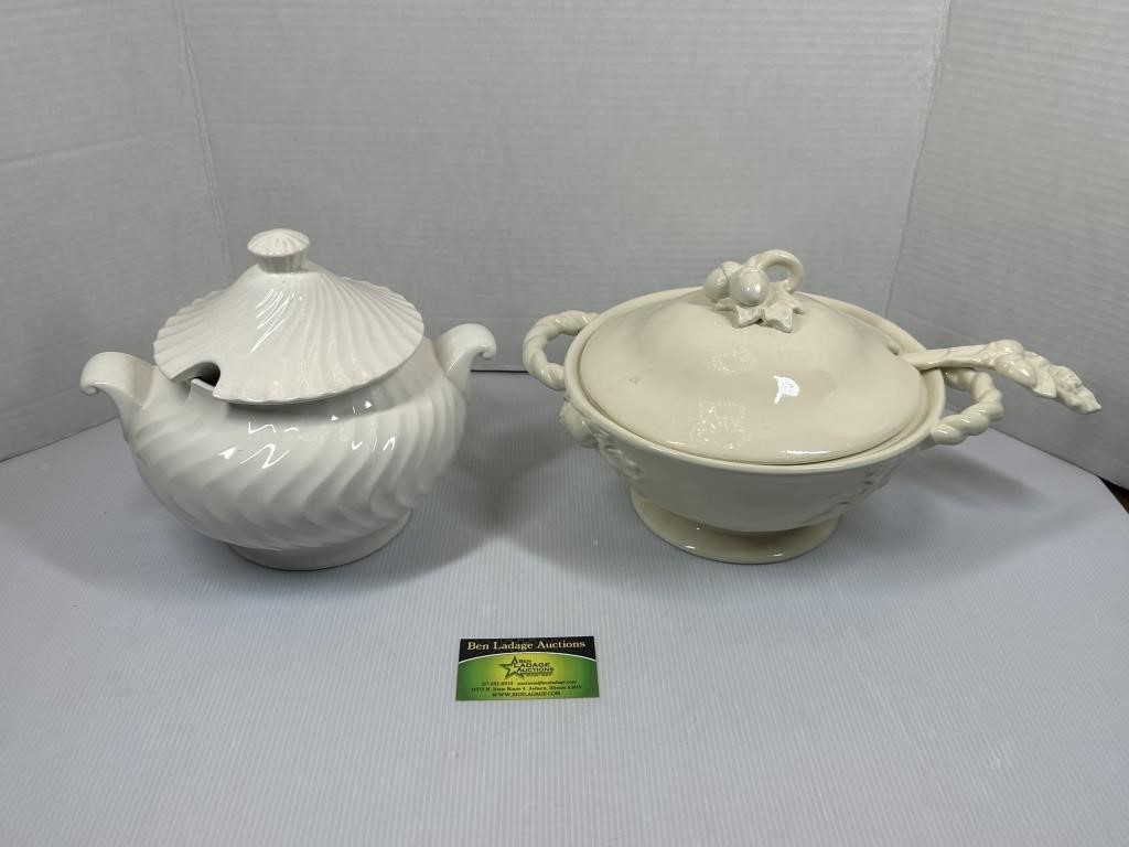 Pair of Serving Bowls