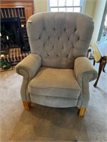 La-Z-Boy Reclining Arm Chair Greenish/Gray Color