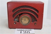 Antique Lafayette Radio
