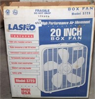 Lasko 20" box fan in OB