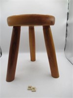 SMALL PINE STOOL