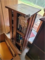 WOODEN VHS TAPE ORGANIZER