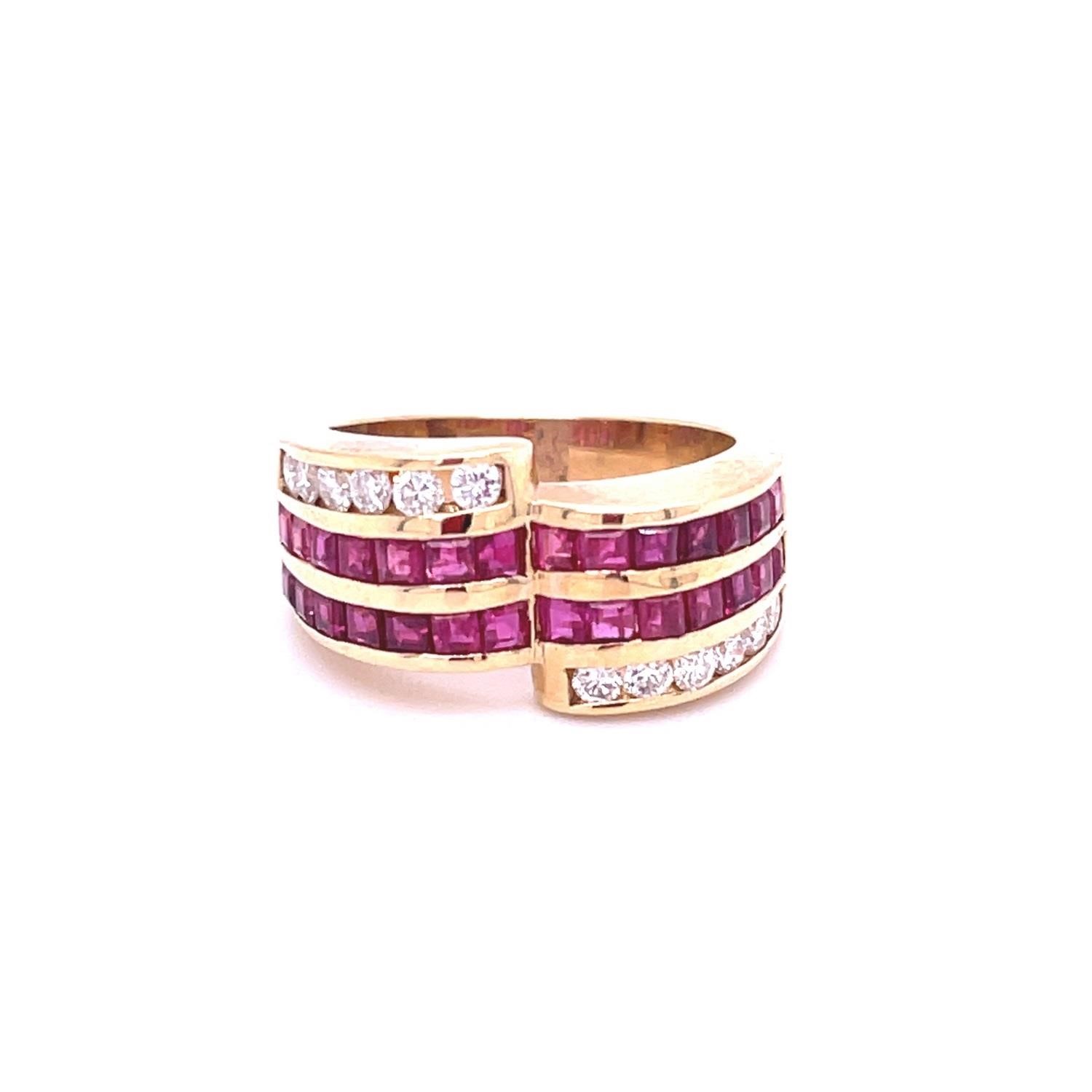 14K YELLOW GOLD 0.40CT DIAMOND AND RUBY RING