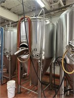 Pacific Brewing Twin Jacketed 2500L Fermenter