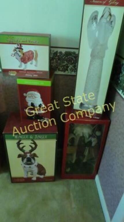 CHRISTMAS FIGURINES/DECOR IN BOXES