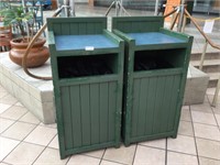 2 Tray Holder Green Trash Cans with Trash Can