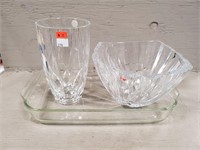 Pyrex Cooking Dish & (2) Glass Pieces