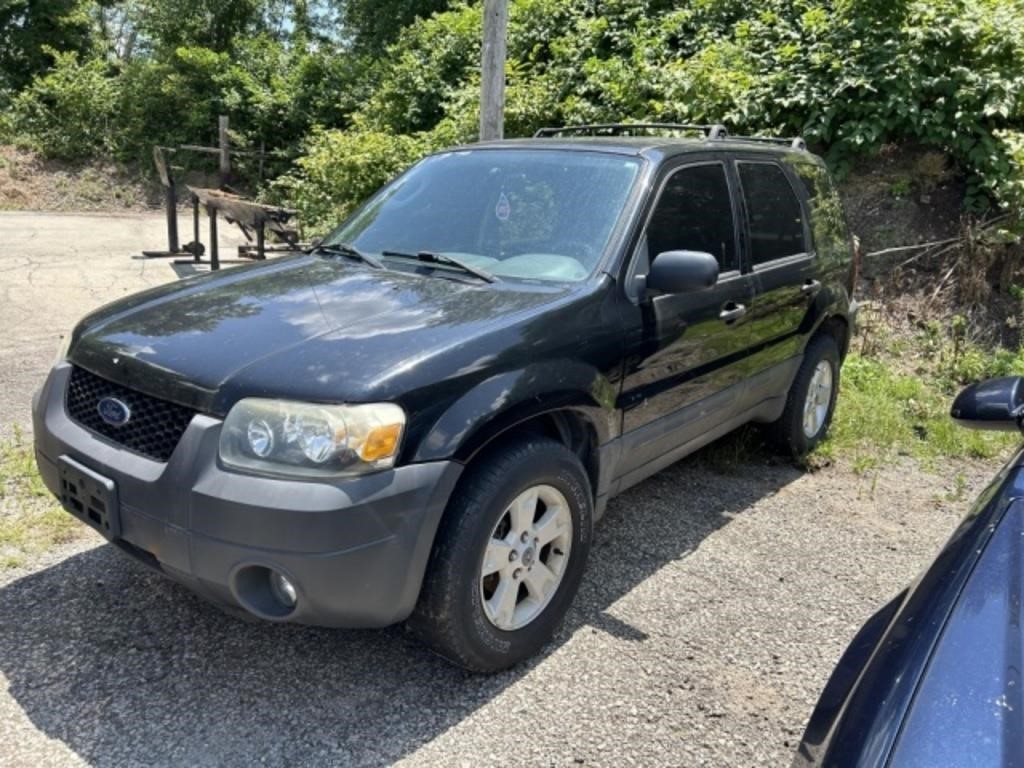 2006 FORD ESCAPE-149,000 MILES-SEE MORE
