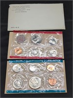 1971 US Mint Uncirculated Coin set in original