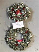 Plastic Christmas wreath door decor