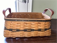 Medium LONGABERGER Basket