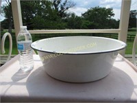 Black rim white enamel wash pan