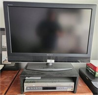 SONY BRAVIA 32IN FLAT SCREEN TV AND DVD VHS COMBO