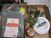 Vintage boyscout items, glass flower, décor