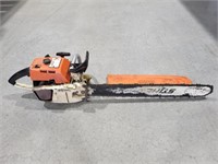 Stihl farm boss chainsaw  24" bar