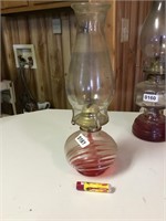Swirl glass kerosene lamp