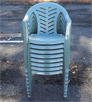 8 Plastic Lawn Chairs by Rubbermaid