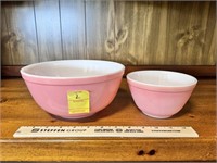 (2) Pyrex Nesting Pink Nesting Bowls