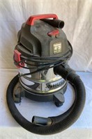 Husky 4 Gallon Shop Vac