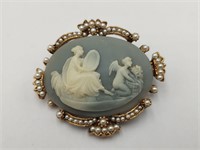 Wedgwood Style Cameo w/Unusual Pearl Surround