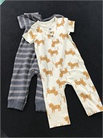 2X/BID 6-9m Carters Unisex Onesies A17