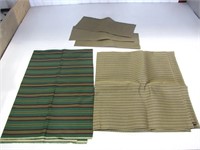 2 LARGE TABLE CLOTHS & 3 PLACEMATS