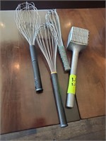 KITCHEN UTENSILS