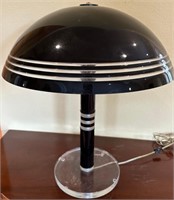 L - MCM TABLE LAMP (L)