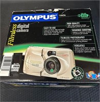 Olympus D450 Digital Camera Appears NEW!