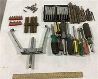 Tool lot w/precison screwdriver set