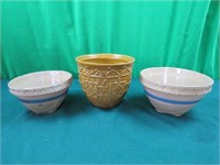 3 Ceramic Bowls, 9,9,8 Diameter