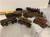 SET OF CAST IRON TRAINS