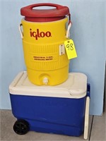 5 gallon Igloo water cooler& wheeled chest cooler