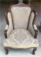 Vintage Queen Anne Style Upholstered Chair