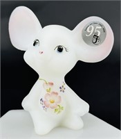 Beautiful Fenton Hp White Satin Mouse By M Nutter