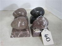 4 MARBLE EGGS WITH MARBLE BASES
